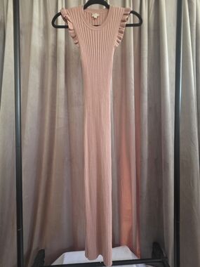Hem & Thread Dusty Pink Ribbed Ruffle Sleeve Sweater Midi Dress S